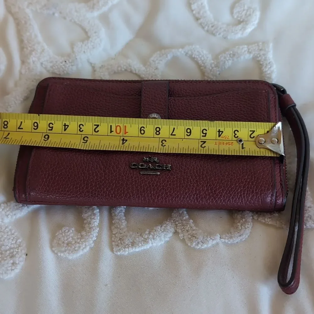 Coach Noa Pop Up Burgundy Maroon Pebbled Leather Wristlet/ Clutch Wallet